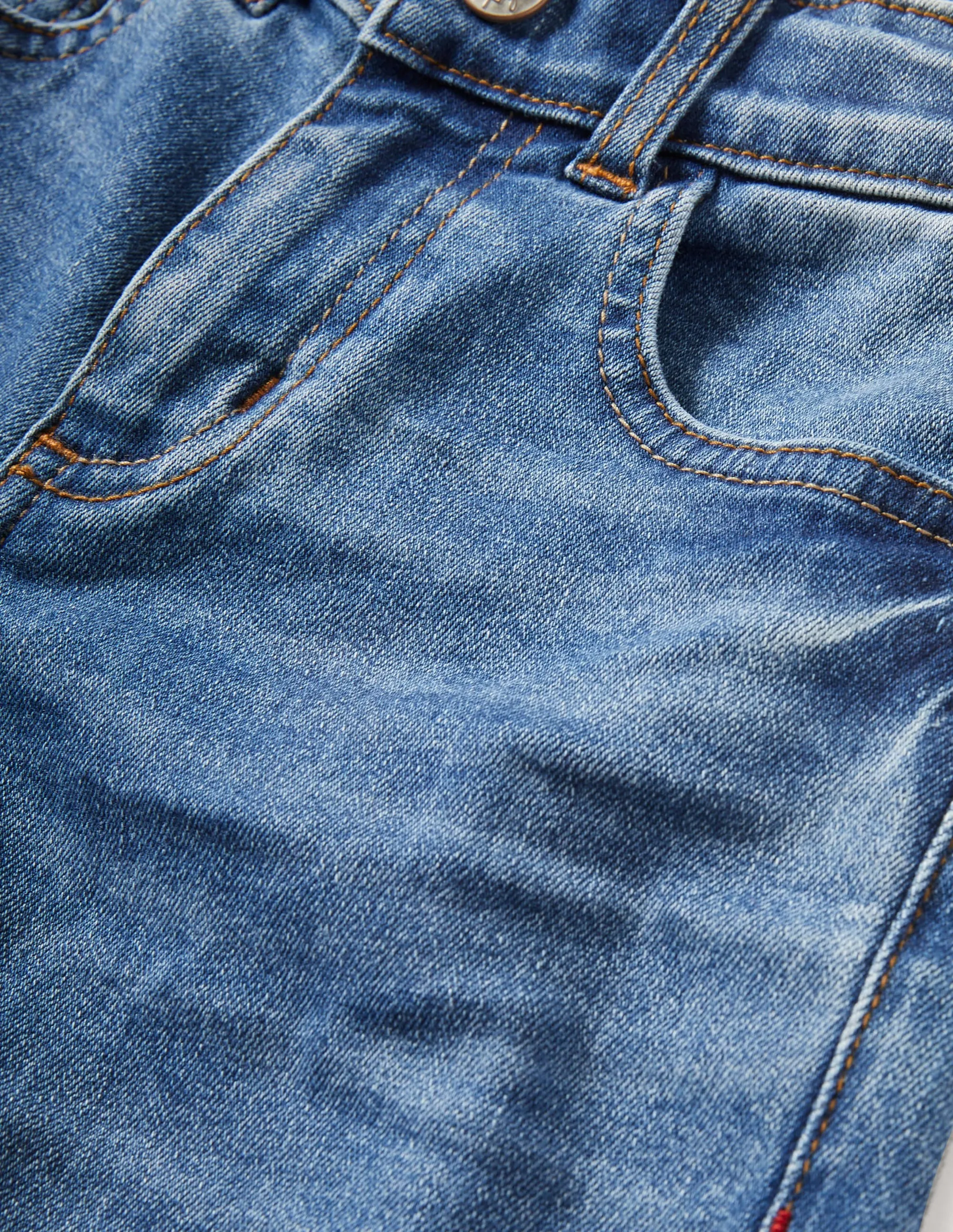 Adventure-flex Straight Jeans-Mid Vintage