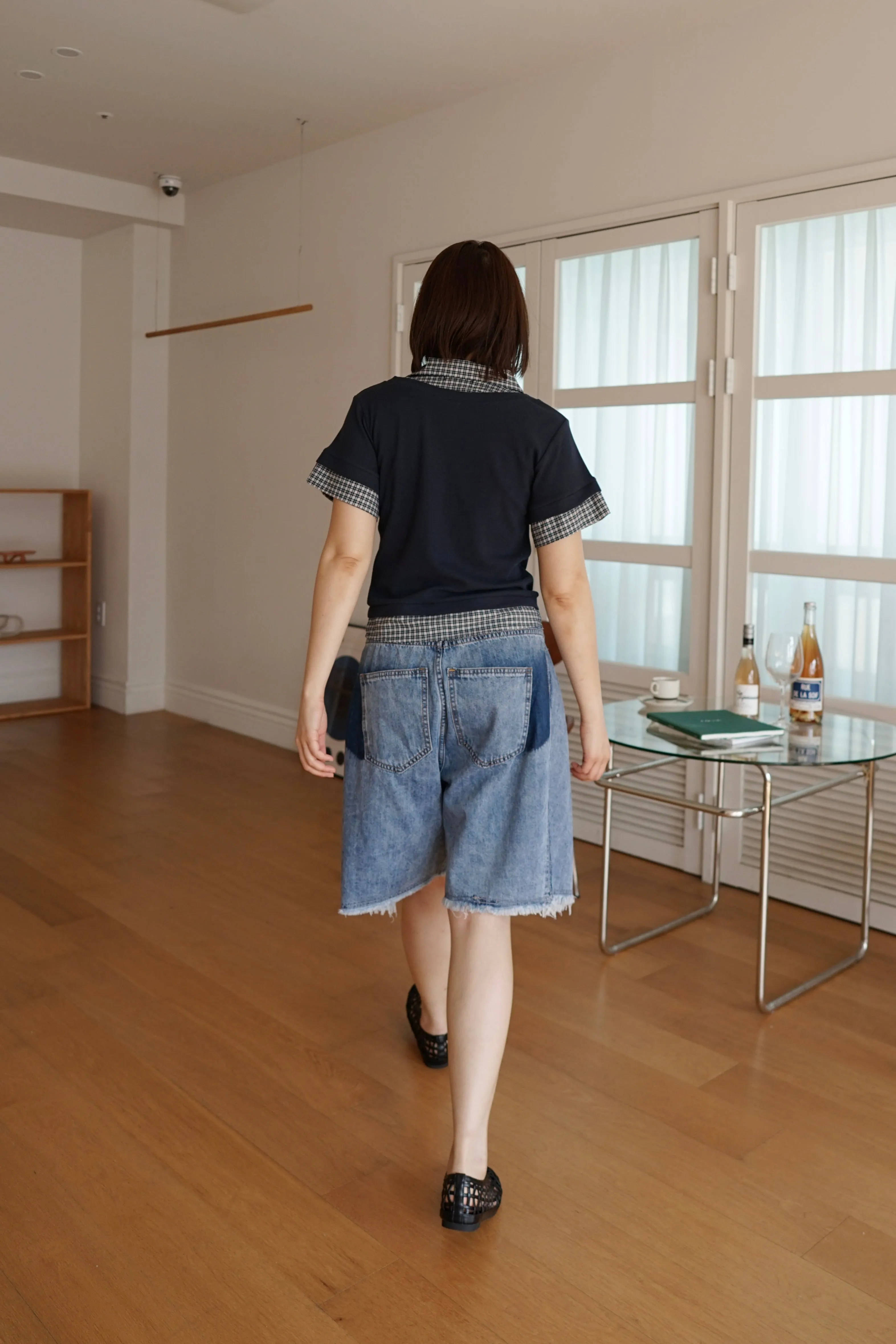 nyunyu double-layer v neck tee