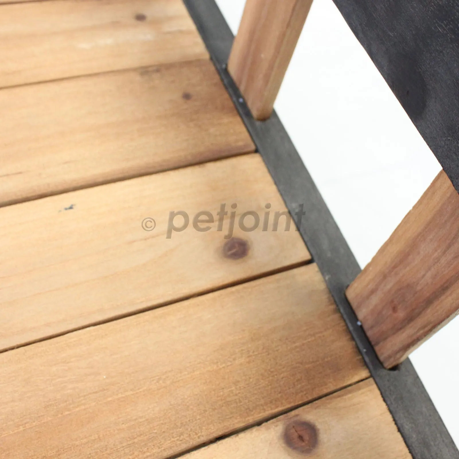 Wooden Patio for Large Peak Roof Wooden Kennel
